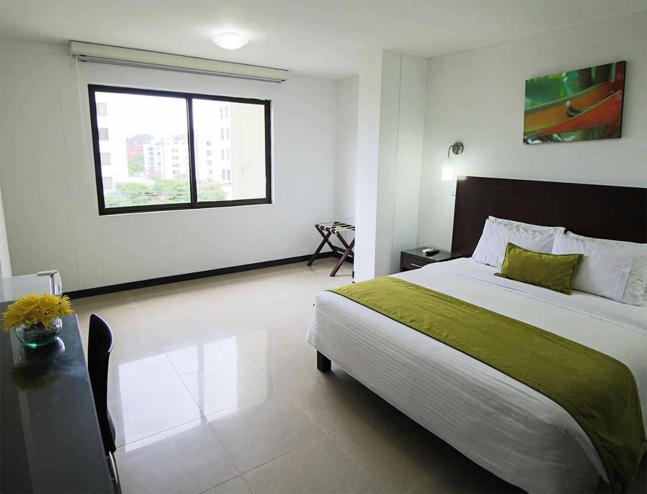 Hotel Pinares Plaza Pereira Exteriér fotografie