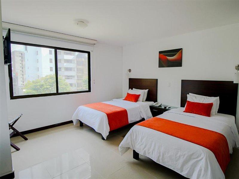 Hotel Pinares Plaza Pereira Exteriér fotografie