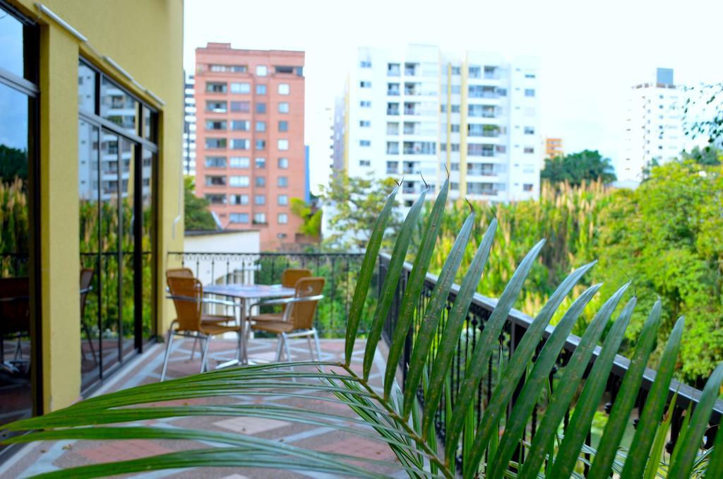 Hotel Pinares Plaza Pereira Exteriér fotografie