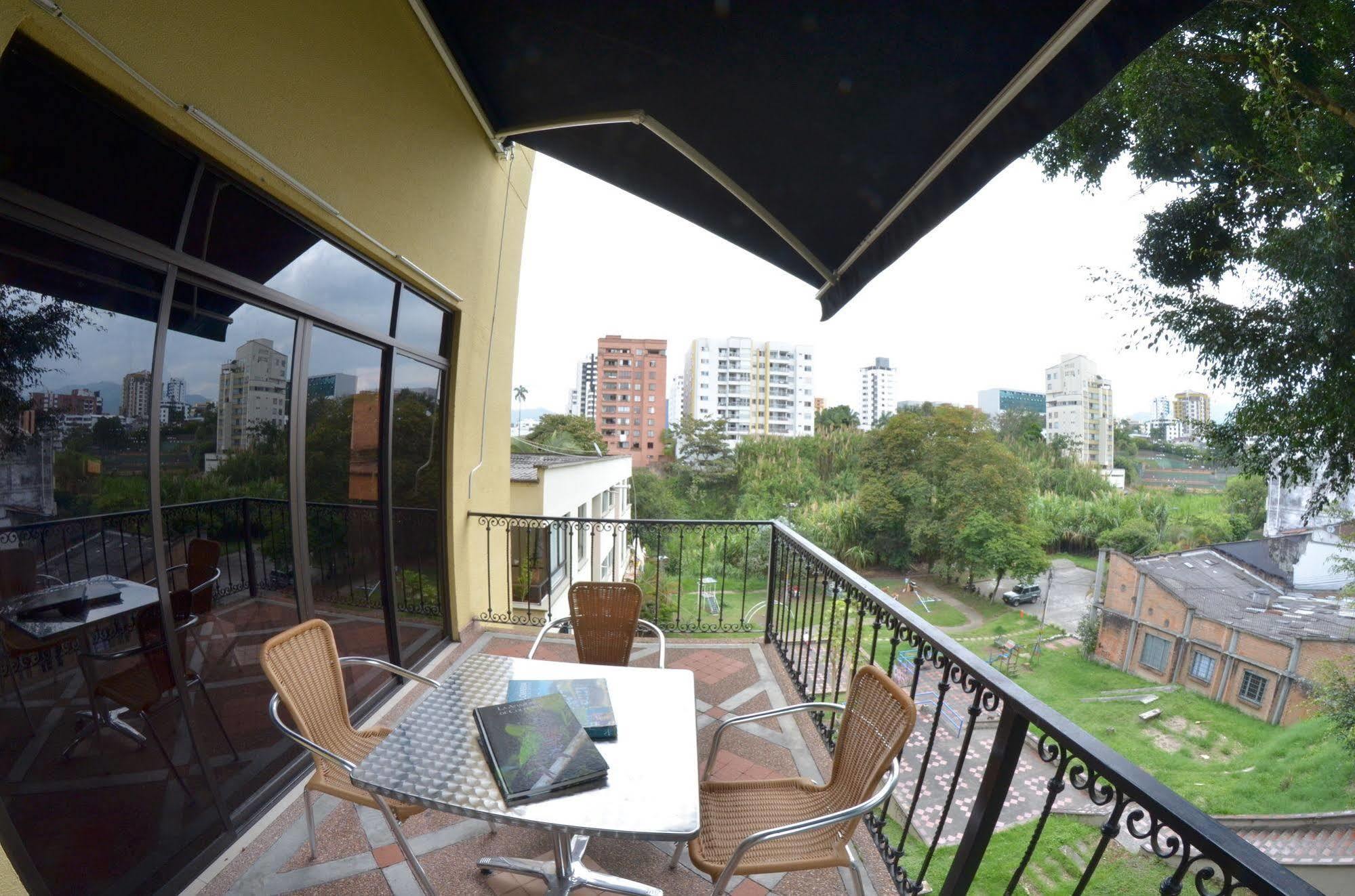 Hotel Pinares Plaza Pereira Exteriér fotografie